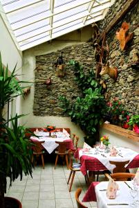Restaurace v ubytování Gasthof zur Sonne