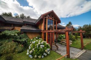 Imagen de la galería de Yelcho en la Patagonia, en Chaitén