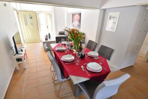 Posedenie v ubytovaní Villa Ela Ferienappartements