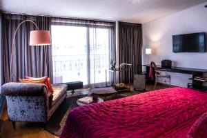 TV a/nebo společenská místnost v ubytování Best Western Plus Time Hotel