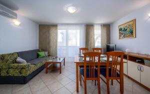 Posedenie v ubytovaní Apartment Branka - Monterol