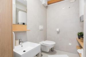 Koupelna v ubytování Rooms Kala