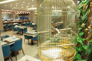 Restaurace v ubytování Qasr AlDur Hotel