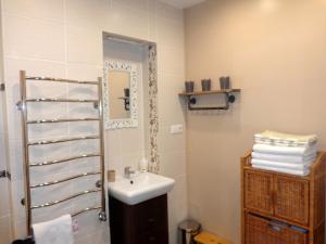 Ванная комната в Apartamentai Dorė