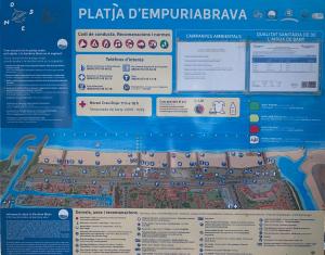 Fotografia z galérie ubytovania Apartamento 1ª Linea de Mar -WIFI- Aire Acondicionado v destinácii Empuriabrava