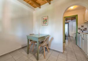 Kuchyň nebo kuchyňský kout v ubytování Nancy - Chara Apartments