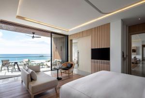 TV a/nebo společenská místnost v ubytování Silversands Resort Grenada at Grand Anse
