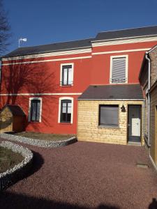 Afbeelding uit fotogalerij van Gite La Baie & Gite La Dune in Pendé +25 foto's