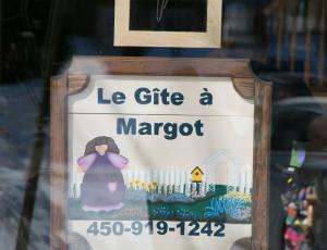 Certifikát, hodnocení, plakát nebo jiný dokument vystavený v ubytování Le Gite A Margot