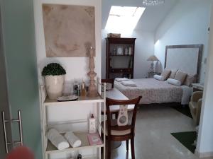 Posteľ alebo postele v izbe v ubytovaní ESTUDIO FABIOLA CENTRO 12-MA