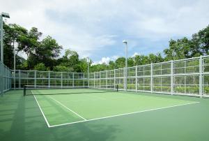 Tereni za tenis i/ili skvoš u sklopu objekta University Town International Hotel ili u blizini