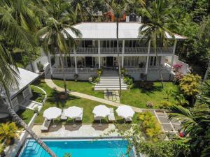 Bird's-eye view ng Plantation House