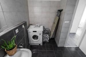 Kúpeľňa v ubytovaní Old Town Luxury Apartment in heart of Bratislava
