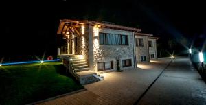 Afbeelding uit fotogalerij van Bufones de Pria Apartamentos Rurales in Garaña