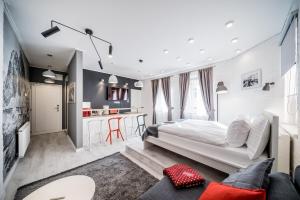 Posteľ alebo postele v izbe v ubytovaní Revelton Studios Karlovy Vary