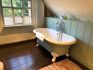 Fotografie z fotogalerie ubytování Crown House Great Glemham v destinaci Saxmundham + 22 fotografií