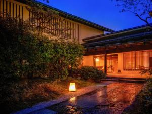 Budova, kde se ryokan nachází