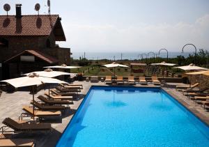 Bazén v ubytování Tufenkian Avan Marak Tsapatagh Hotel nebo v jeho okolí