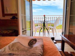 A balcony or terrace at Oskars Studios & Apartments