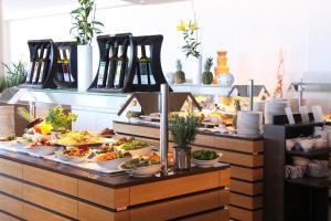 Comida no hotel ou em algum lugar perto