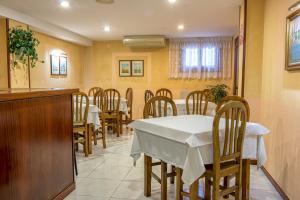 Posedenie v ubytovaní Hotel Salldemar