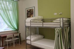 Posteľ alebo postele v izbe v ubytovaní Lorf Hostel&Coffee