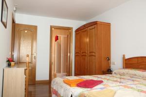 Imagen de la galería de Hostal La Plaza, en Puente la Reina