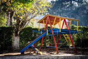 Children's play area sa Dona Adelia Hotel e Restaurante