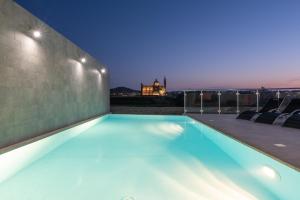 Bazén v ubytování Twilight Holiday Home nebo v jeho okolí