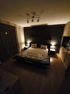 Ένα ή περισσότερα κρεβάτια σε δωμάτιο στο Apartman Marković +27 φωτογραφίες