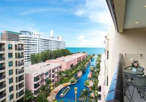 Foto dalla galleria di Marrakesh huahin 4bedrooms with seaview 248 a Hua Hin