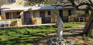 Gallery image of Longo Mai in Le Sambuc