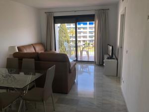 Urbanizacion Jardines del Puerto, Marbella – Bijgewerkte ...