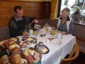 Cibo presso la locanda o nelle vicinanze