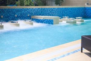 Kolam renang di atau dekat dengan HOTEL PIN Jiaoxi
