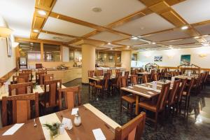 Restoran atau tempat lain untuk makan di Hotel Planja
