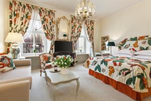 Cama ou camas em um quarto em NARUTIS Hotel - Small Luxury Hotels of The World