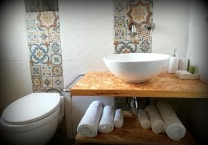 A bathroom at Le Mangiatoie del Cavaliere