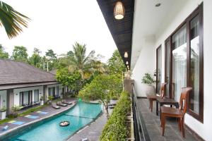 Piscina di Ubud Raya Boutique Hotel o nelle vicinanze