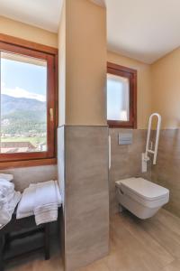 Koupelna v ubytování HOSTAL RIO ARA BELLOSTA by Vivere Stays