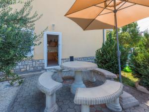Fotografie z fotogalerie ubytování Apartments Ksenija v destinaci Jadranovo