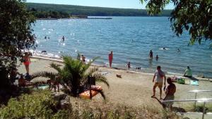 Ein Strand an oder in der Nähe der Ferienwohnung