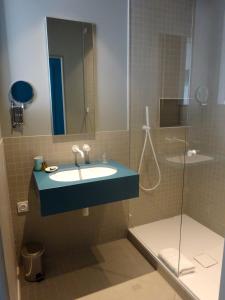 Koupelna v ubytování Une Chambre Chez Dupont