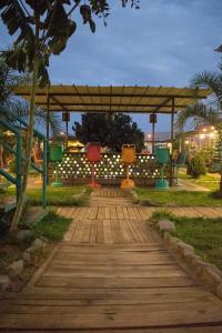 Gallery image of The Upcycled Hostel Huacachina in Ica