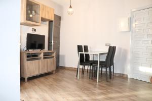 Kuchyňa alebo kuchynka v ubytovaní Apartamento Corona centro Nerja - South Costa