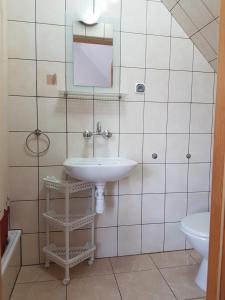 Koupelna v ubytování Dom Gościnny u Doroty