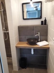 Koupelna v ubytování NIEUW Appartement 12 OOSTKAPELLE