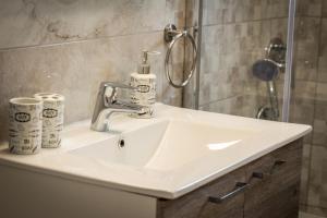 Fotografie z fotogalerie ubytování Apartments Family Roso v destinaci Promajna