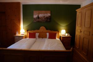 Ένα ή περισσότερα κρεβάτια σε δωμάτιο στο Hotel Gamshof