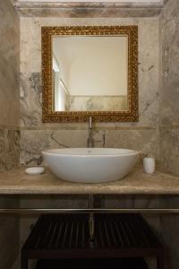Gallery image of Relais Dei Mercanti B&B And Suites in Pisa